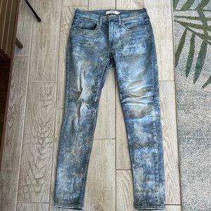 Men’s Hudson Distressed Jeans, Rip on Right Knee